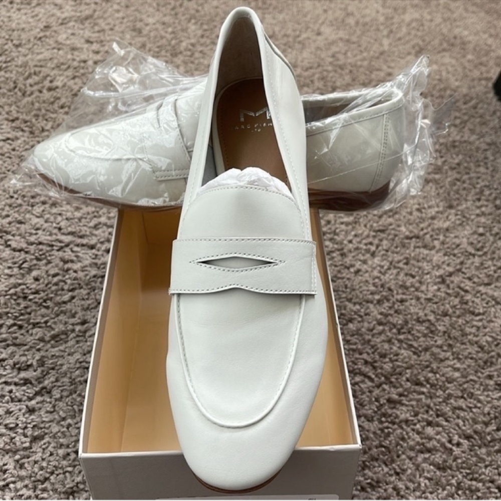 Marc Fisher Ivory Penny Loafers s 8